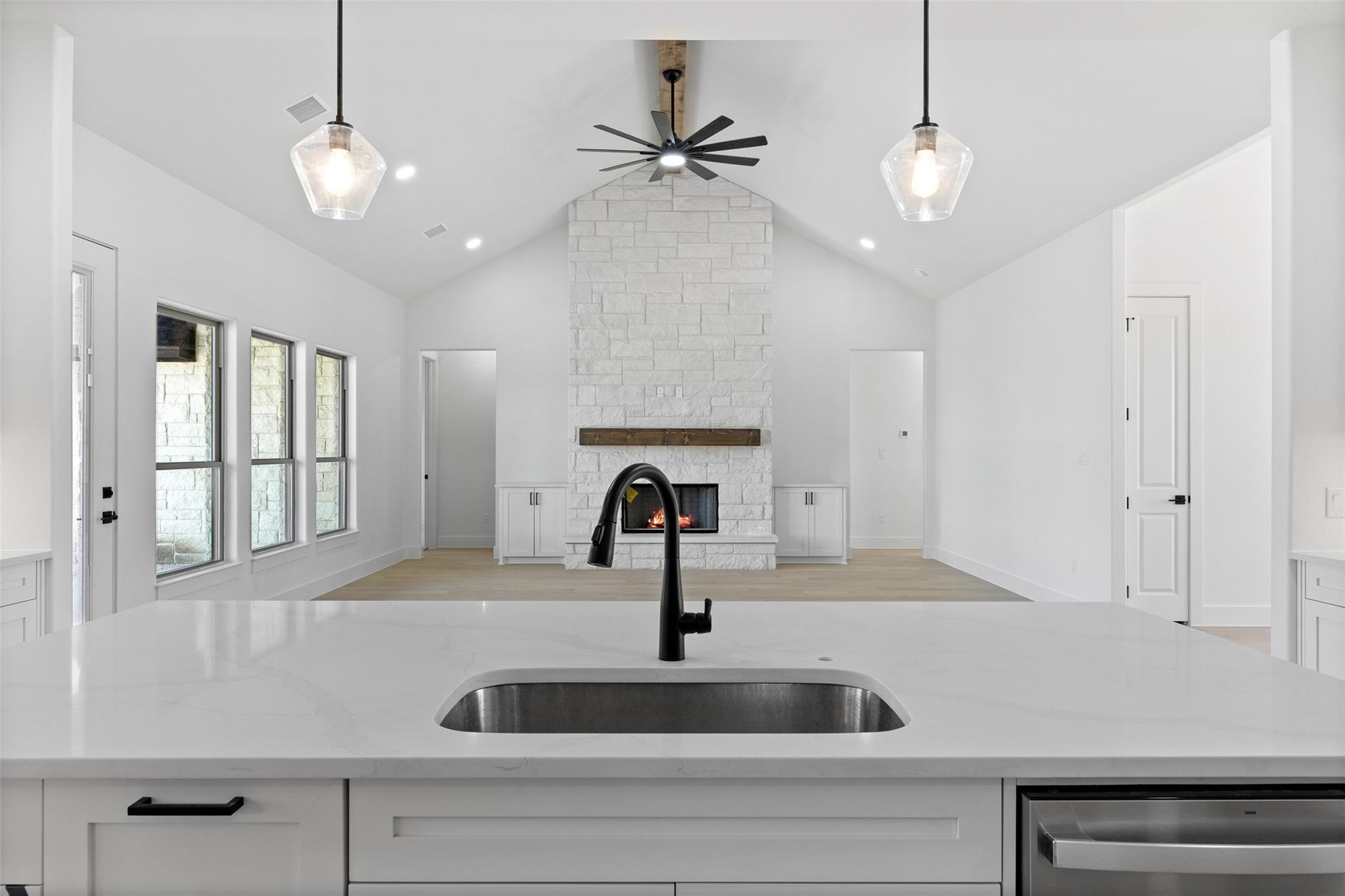 4048 Aerie St Property Photo 13