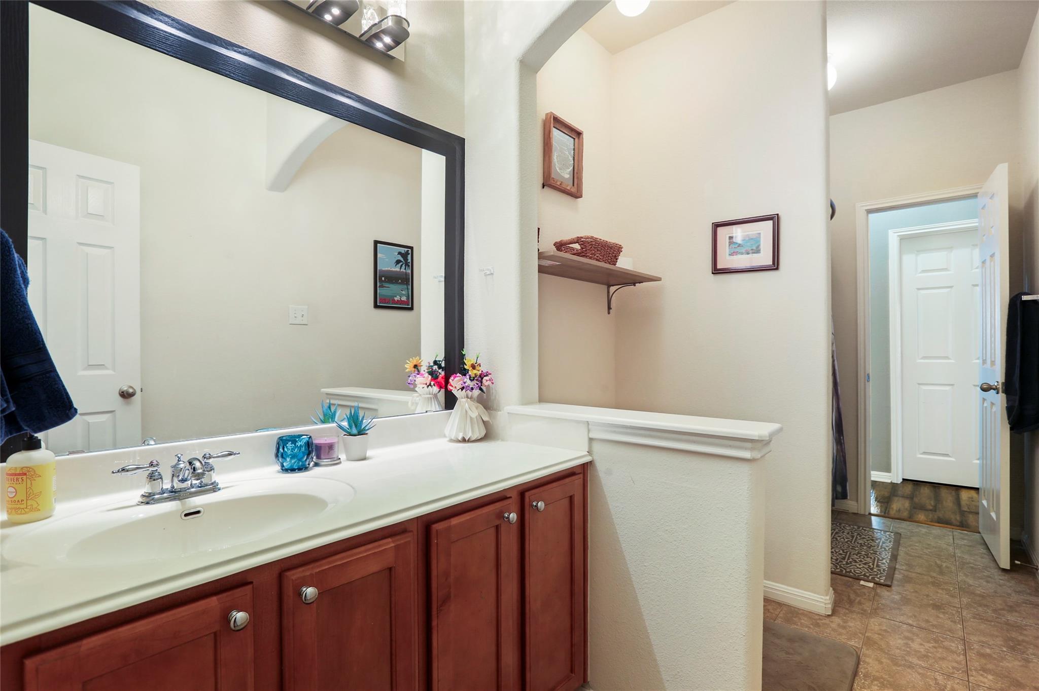 18601 Sandy Bottom Dr Property Photo 13