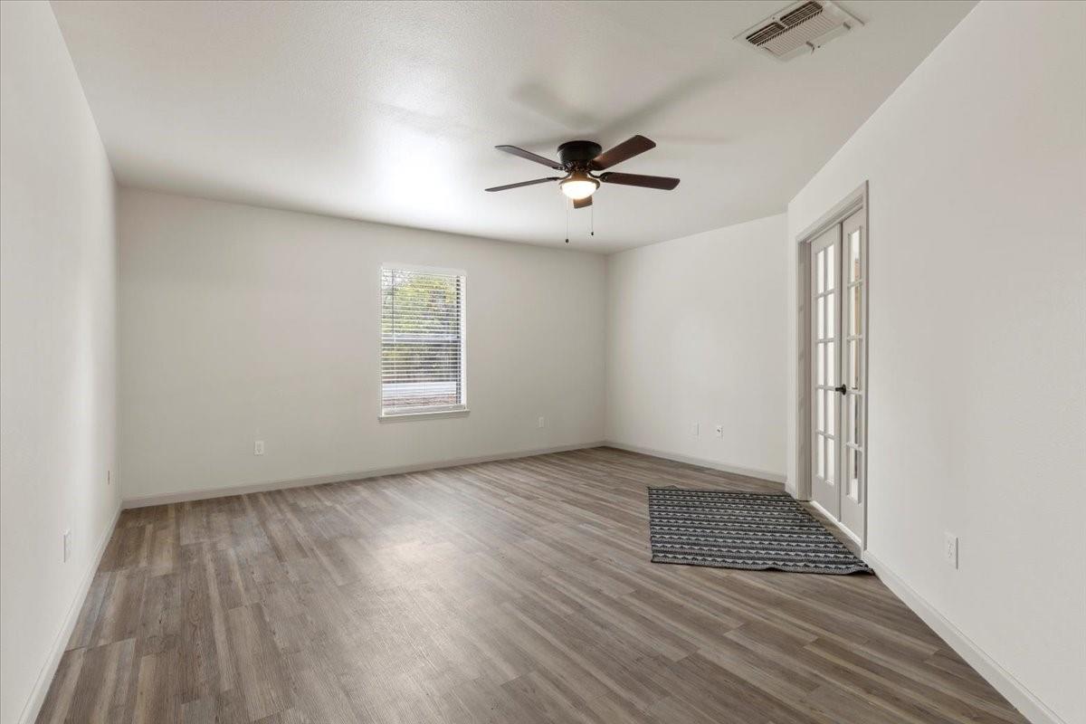 802 Locust St Property Photo 13