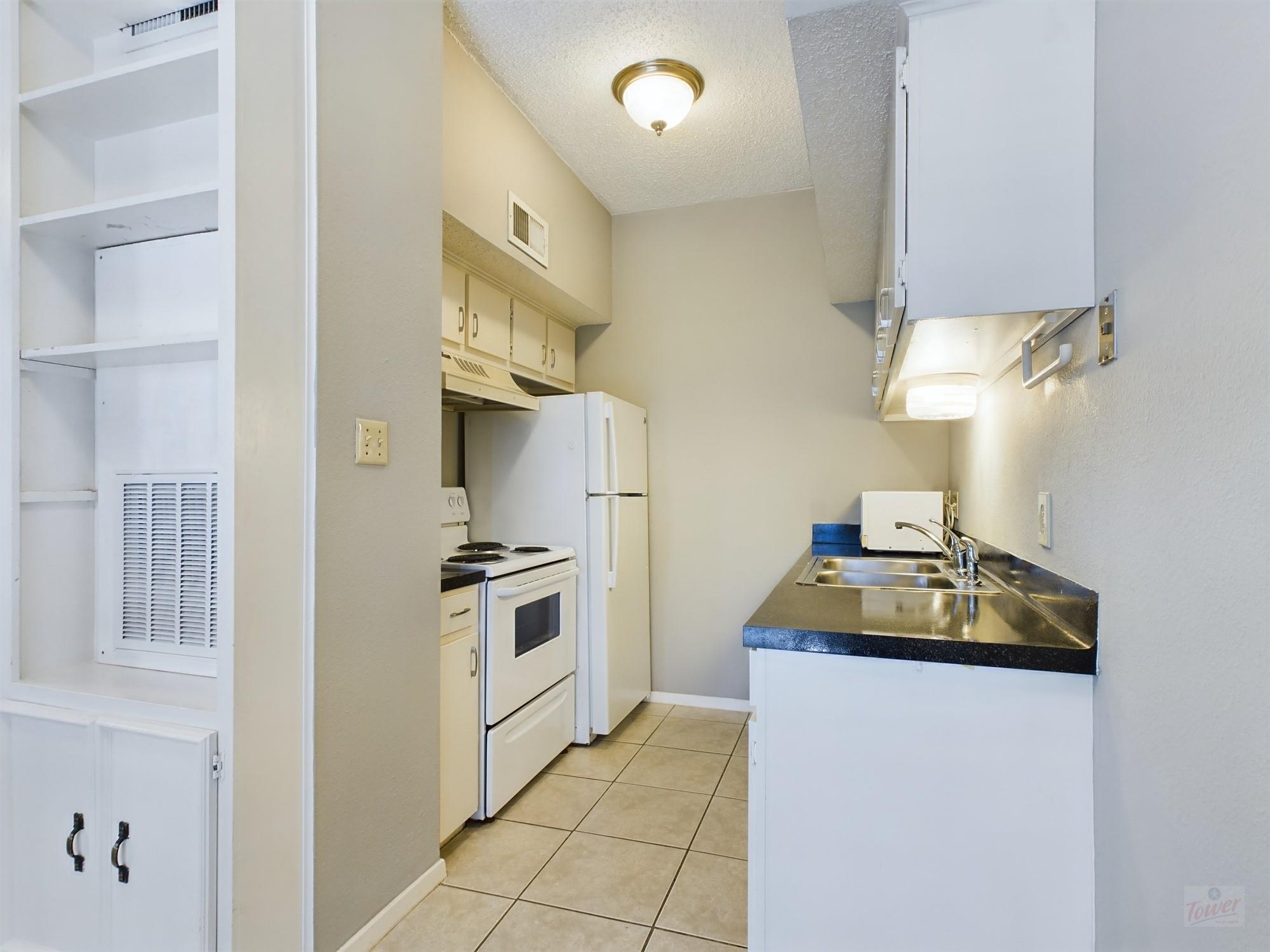 3316 Guadalupe St 304 Property Photo 5
