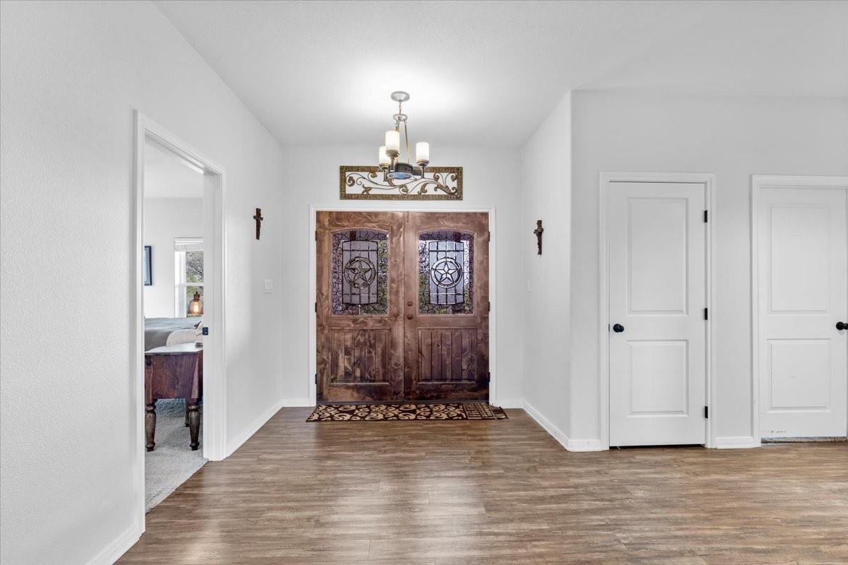 1883 Watterson Rd Property Photo 7