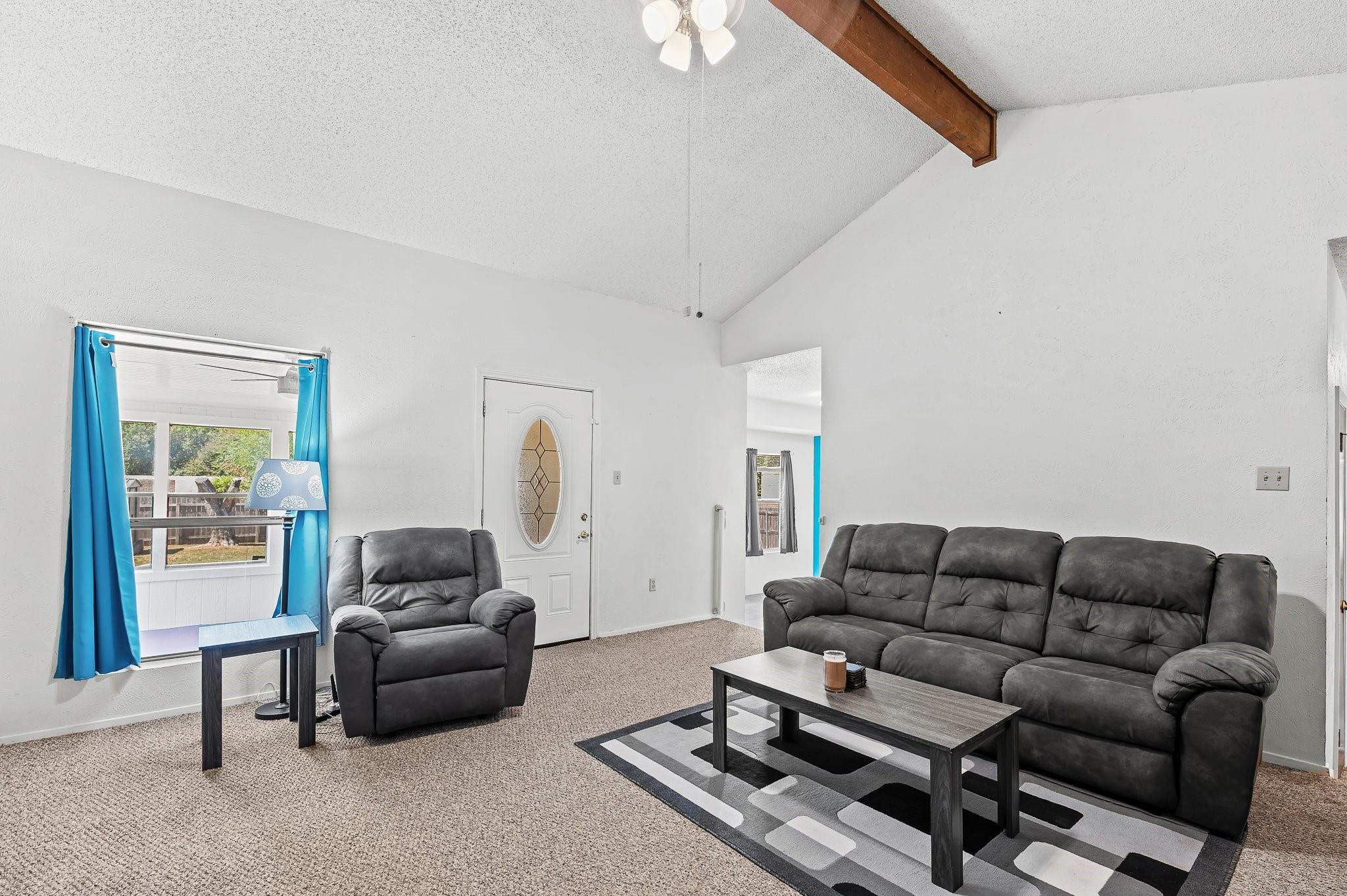 411 Oat Meadow Dr Property Photo 7