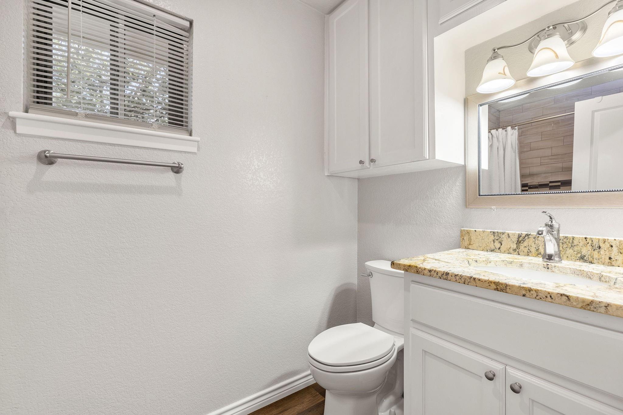 1106 Live Oak Dr Property Photo 23