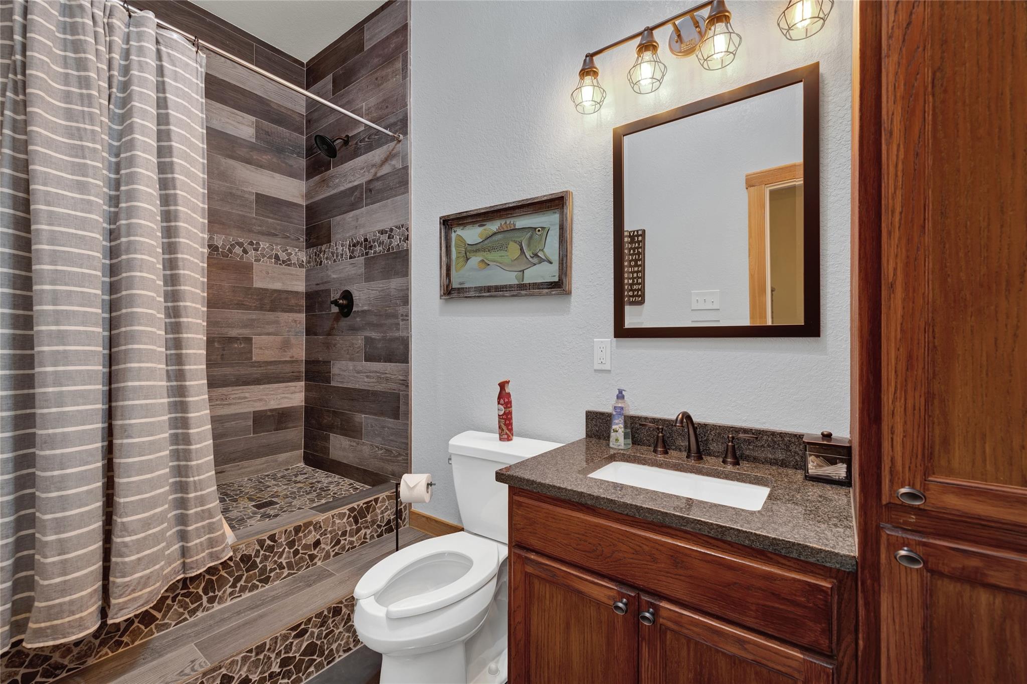 2611 Westview Dr Property Photo 24