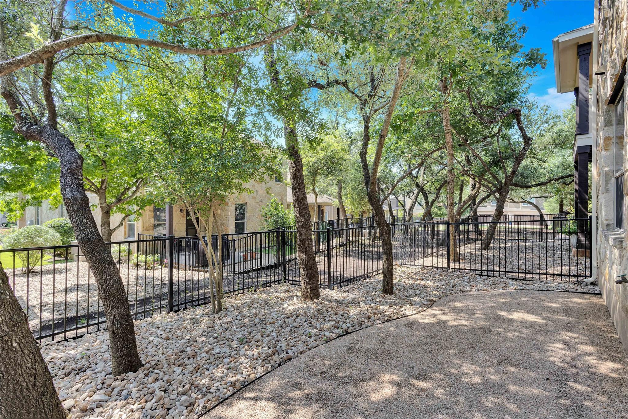 7309 Colina Vista Loop A Property Photo 5