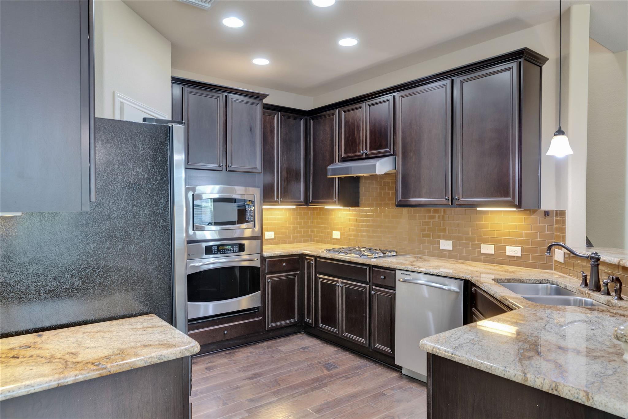 7309 Colina Vista Loop A Property Photo 6