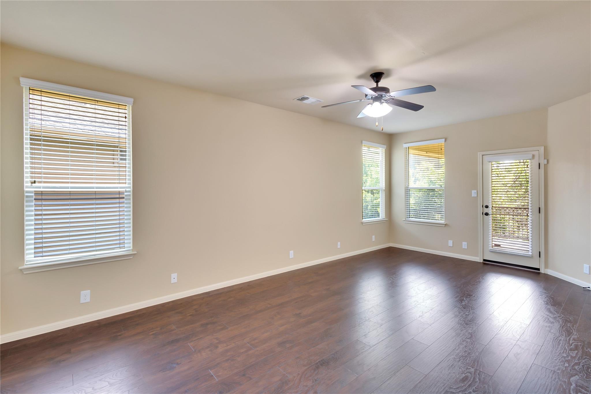 7309 Colina Vista Loop A Property Photo 14