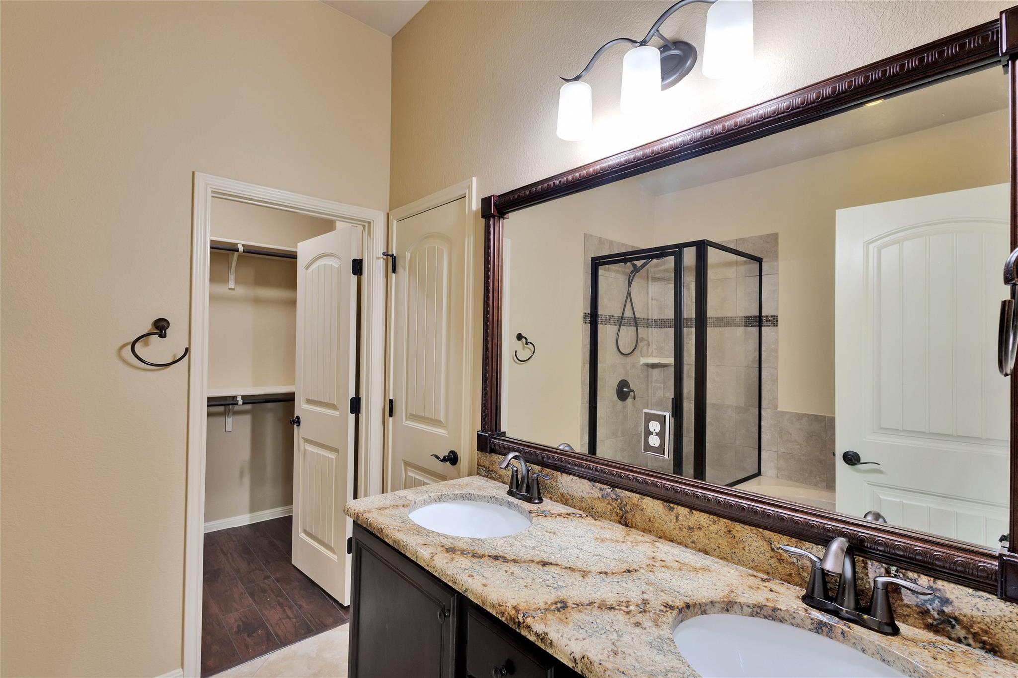 7309 Colina Vista Loop A Property Photo 19