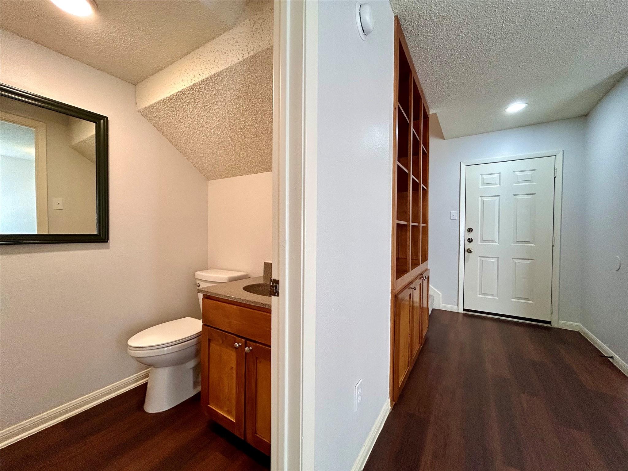 8906 Schick Rd C Property Photo 7