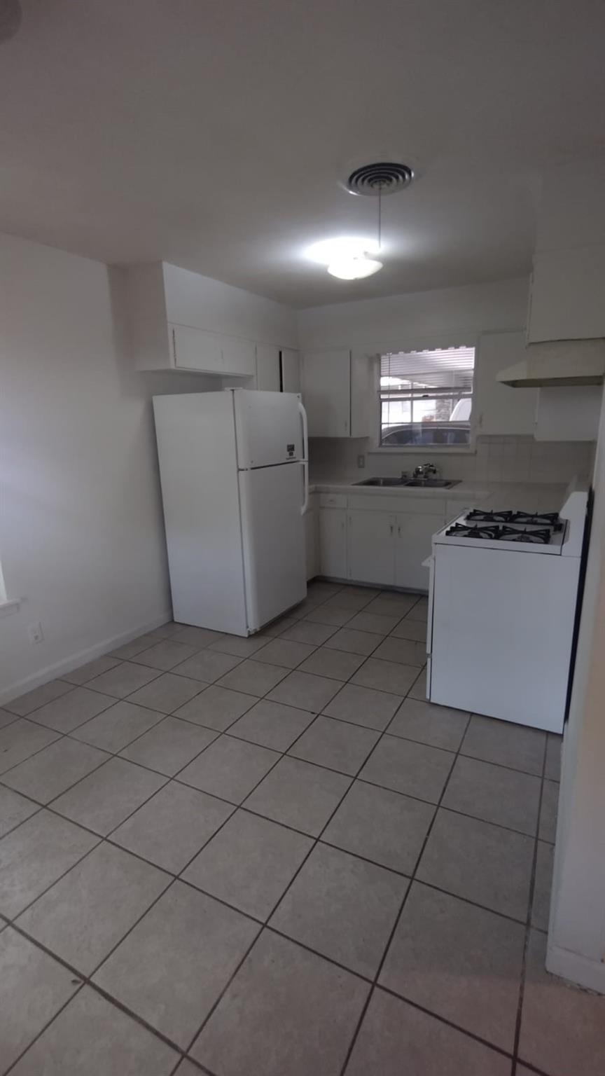 603 E Oltorf St B Property Photo 6