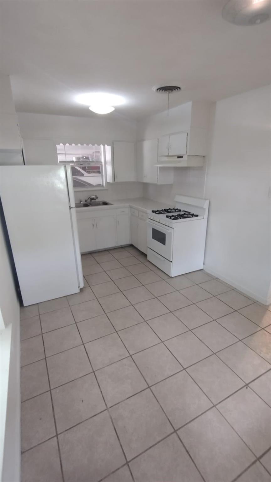 603 E Oltorf St B Property Photo 7