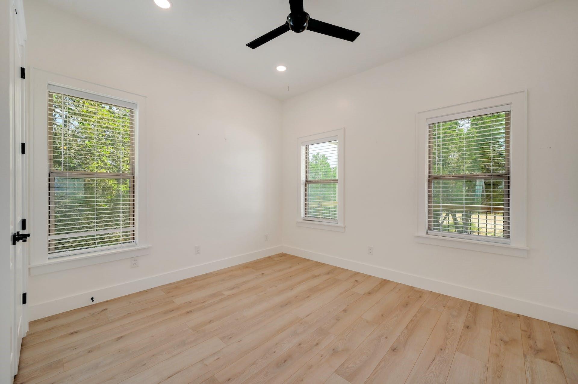 2 Cherokee Trl Property Photo 17