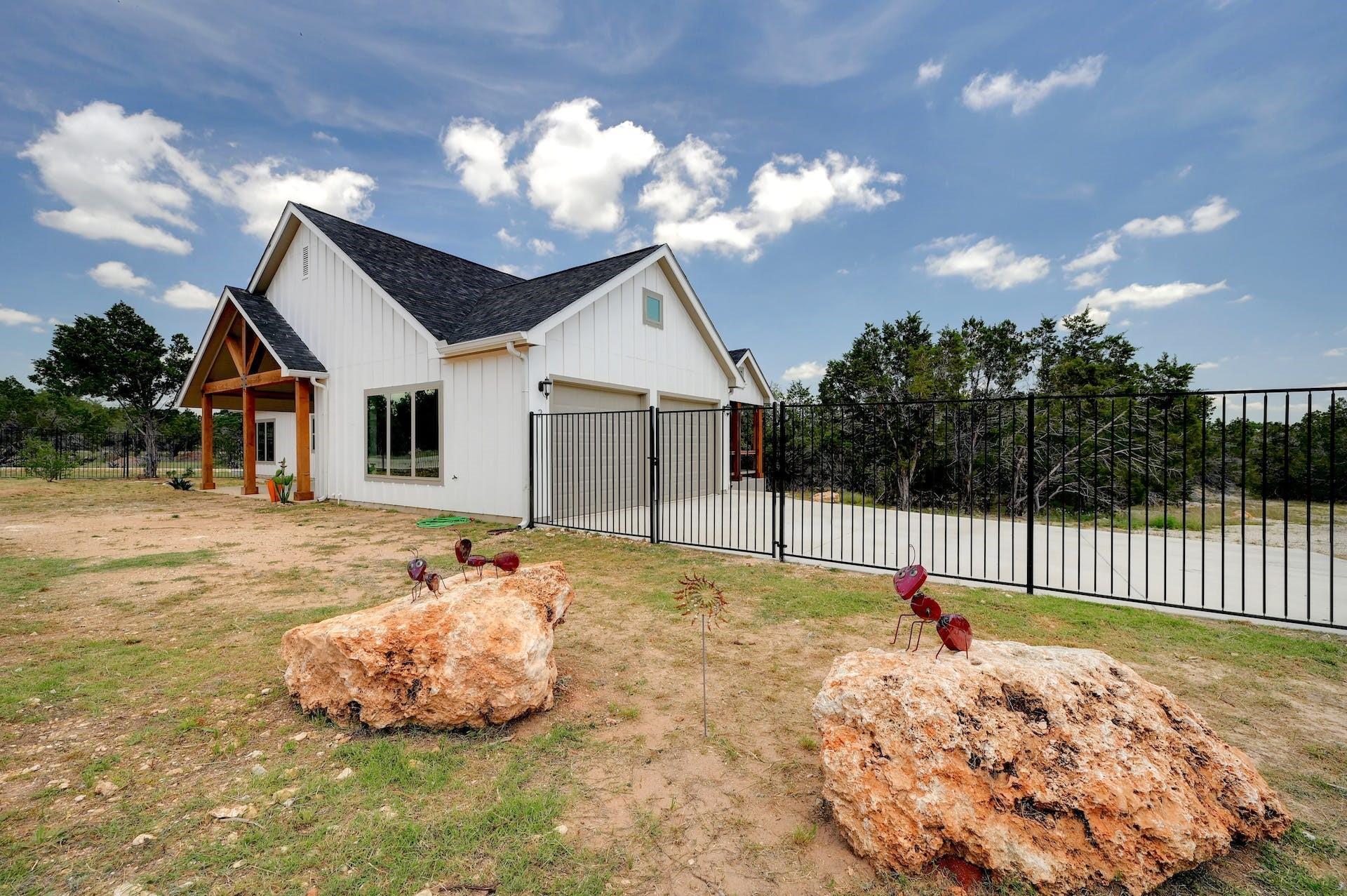 2 Cherokee Trl Property Photo 23