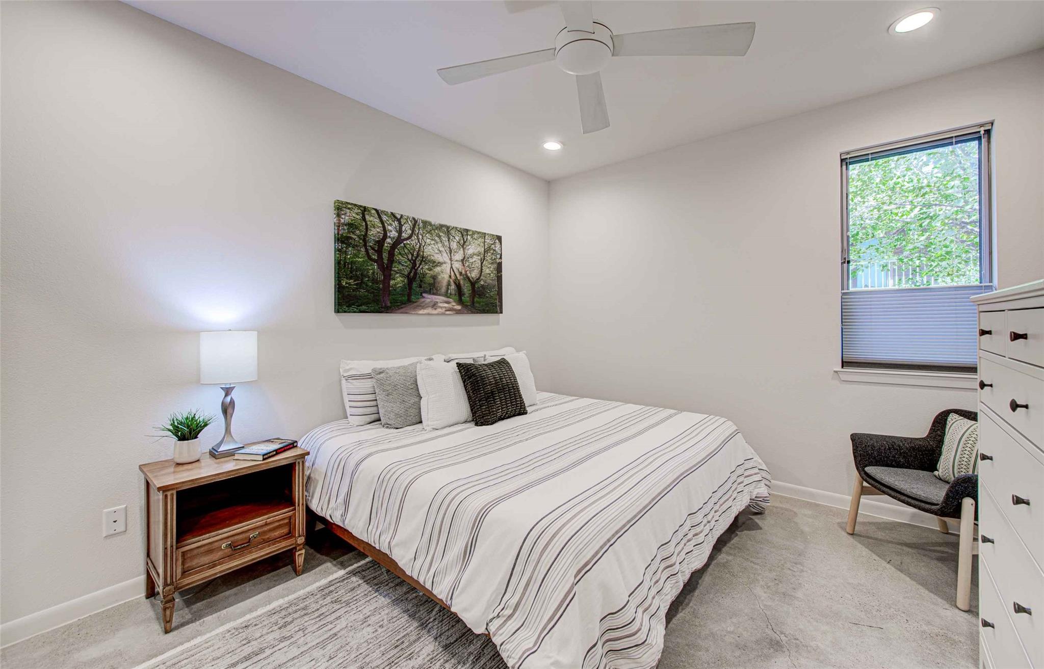 5514 Roosevelt Ave G Property Photo 12