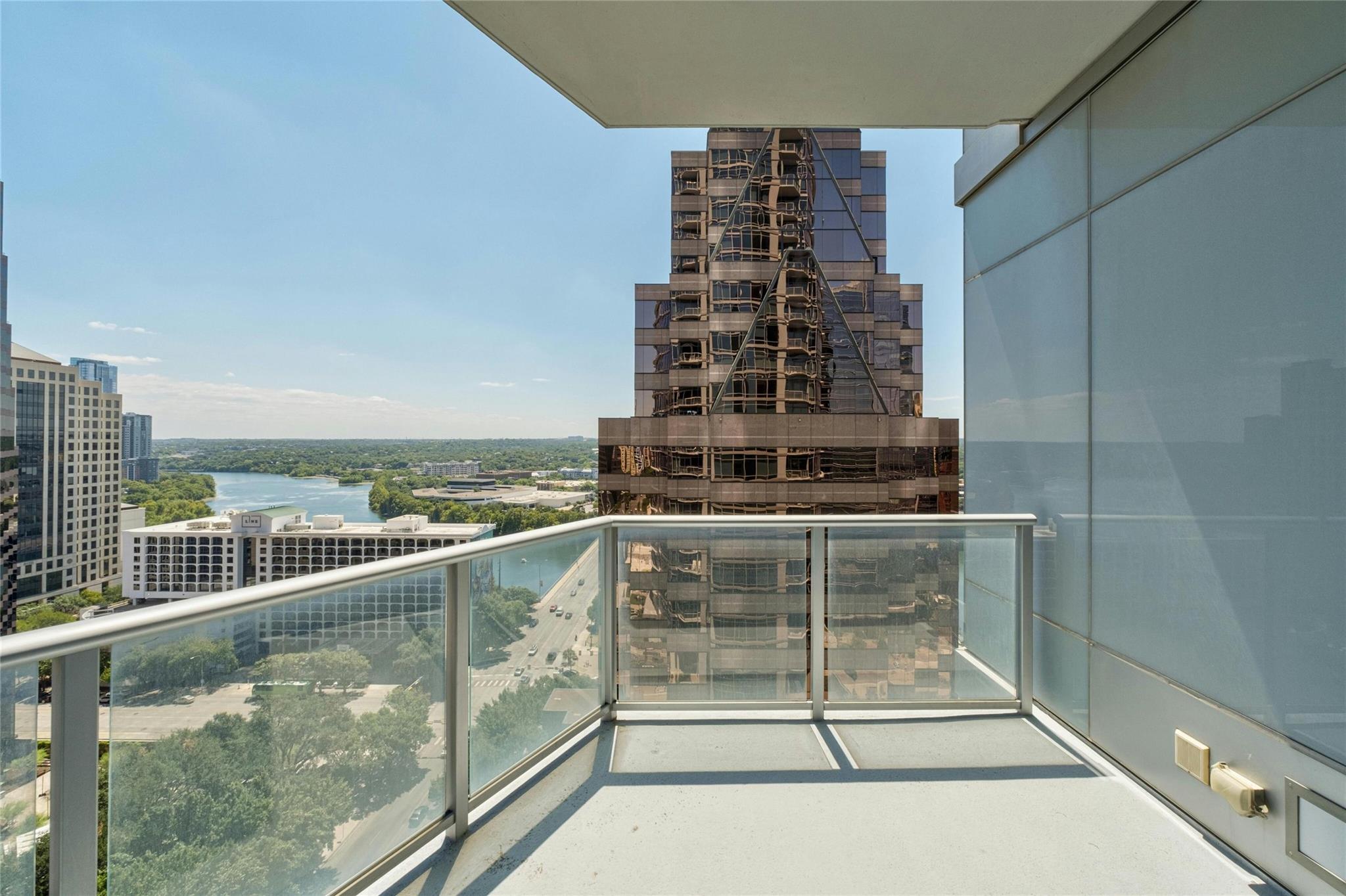 200 Congress Ave 19f Property Photo 24