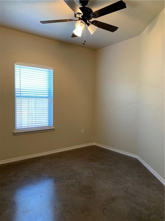 293 Joanne Loop A Property Photo 11
