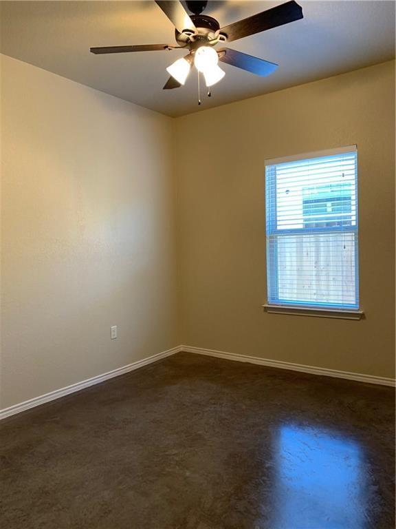 293 Joanne Loop A Property Photo 12