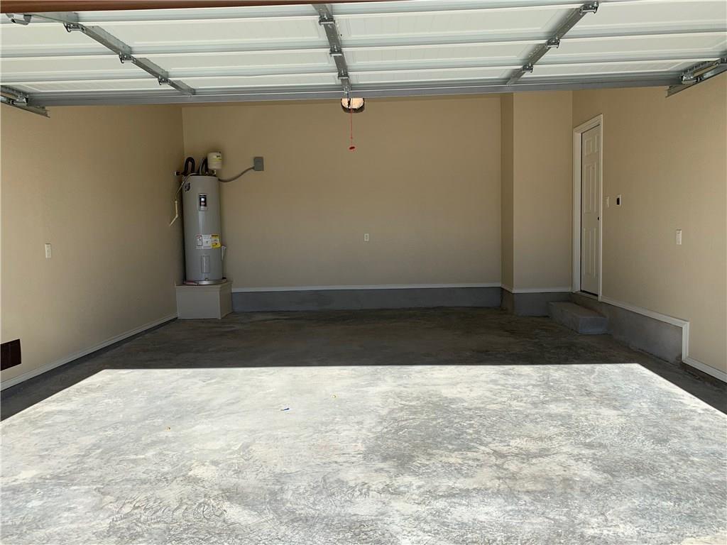 293 Joanne Loop A Property Photo 15