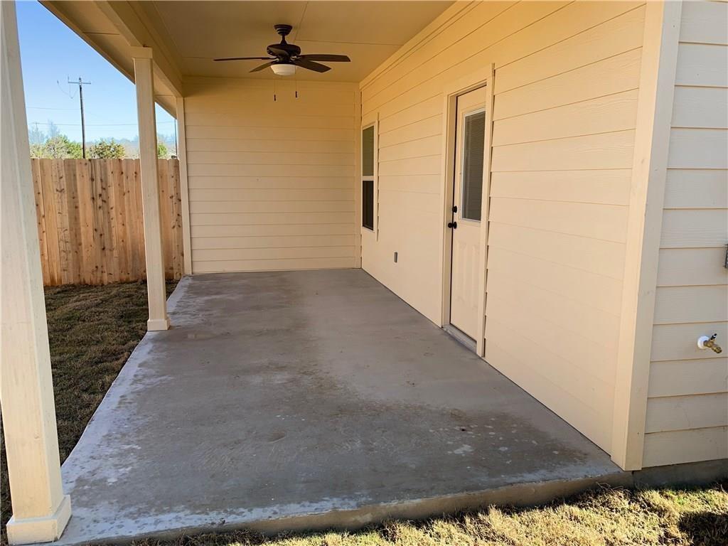 293 Joanne Loop A Property Photo 22