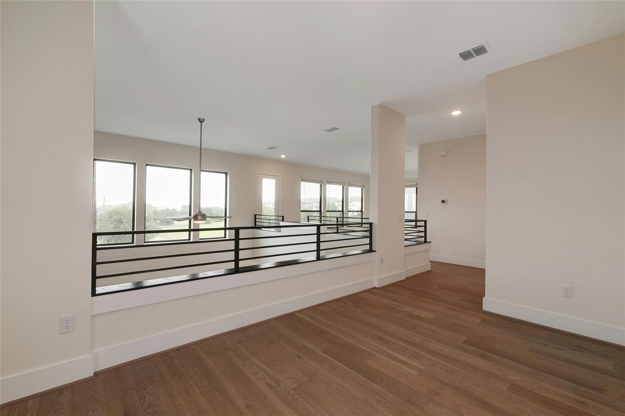 16308 Sydney Carol Ln Property Photo 22