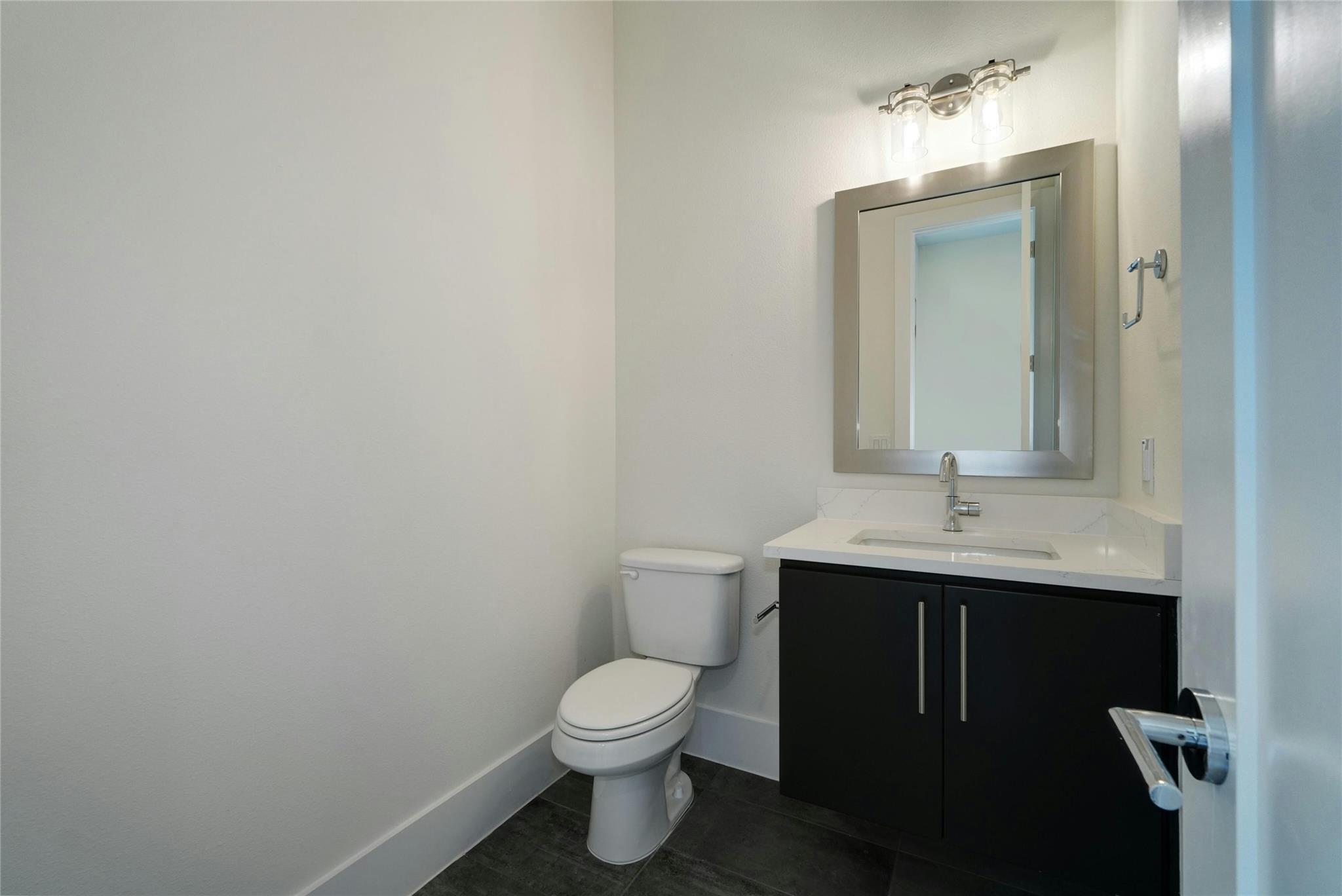 16308 Sydney Carol Ln Property Photo 32
