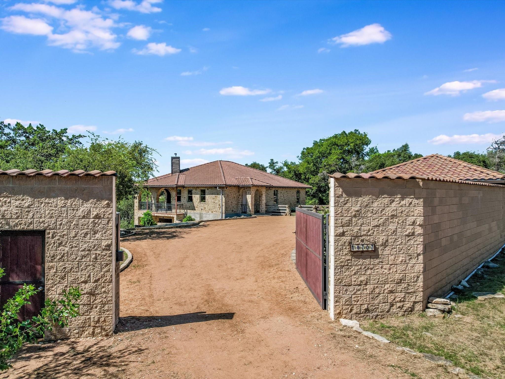 14707 Fm 2769 Rd Property Photo 27
