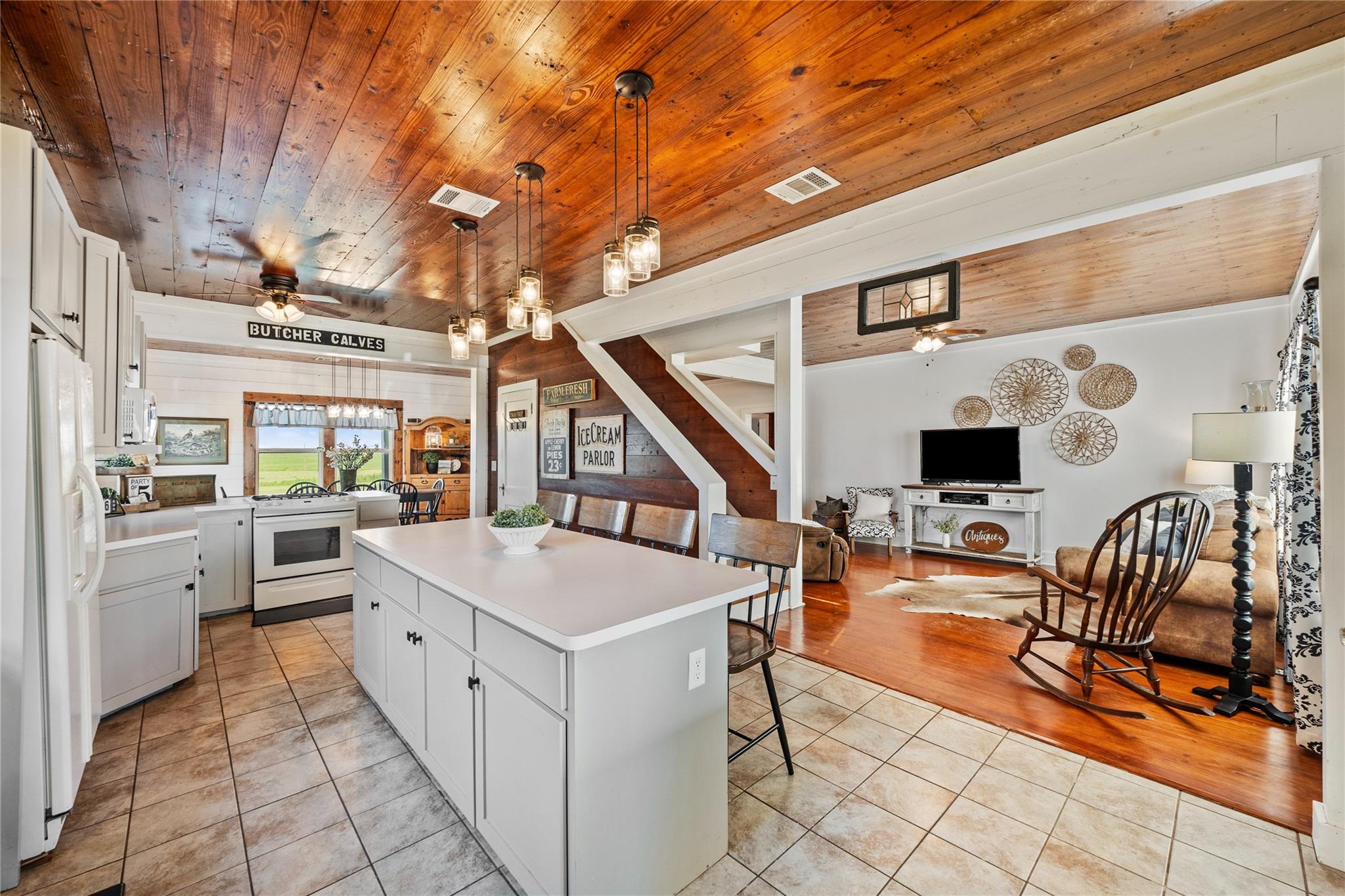 281 Ging Rd Property Photo 8