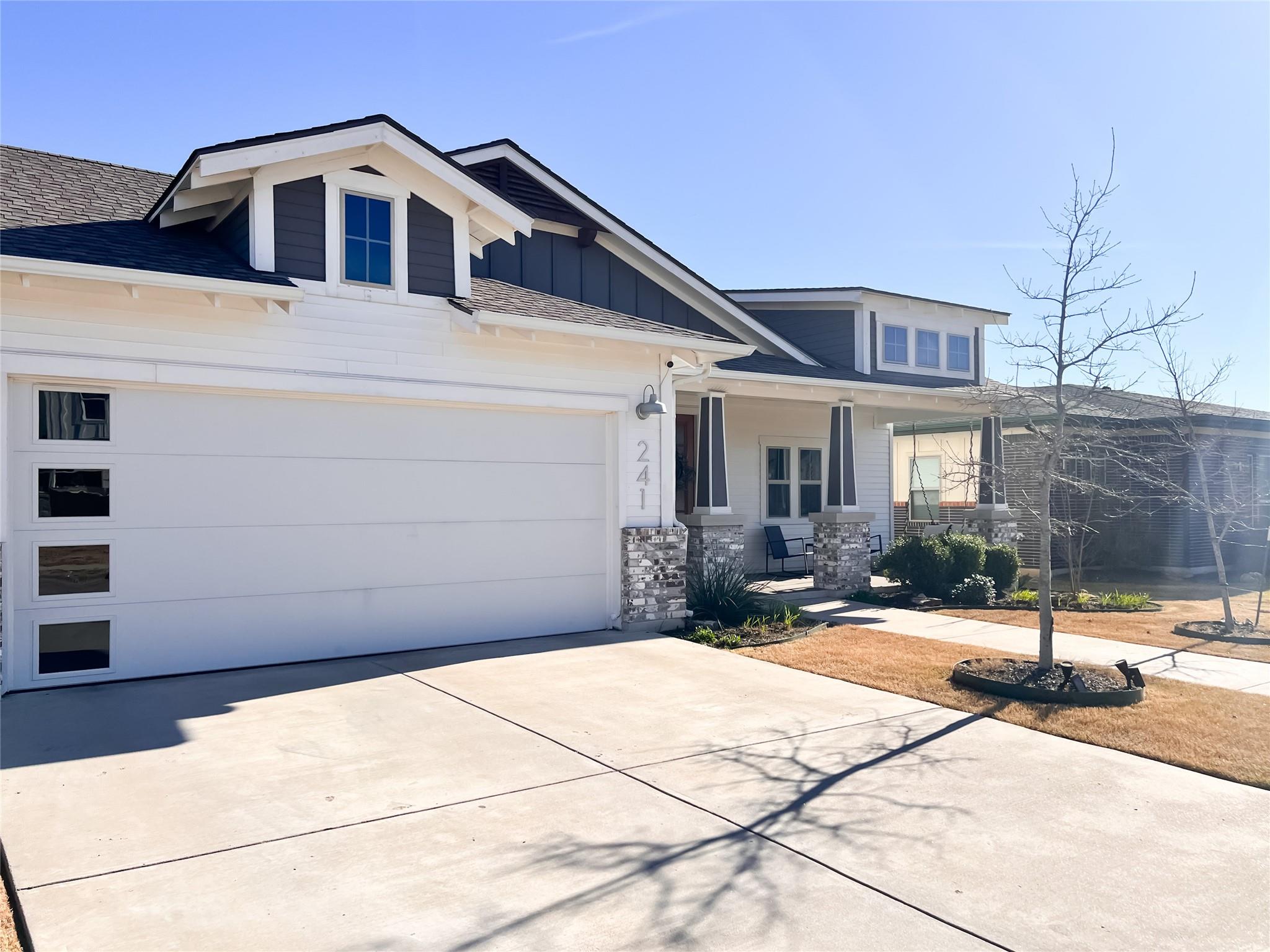 241 Charli Cir Property Photo 3