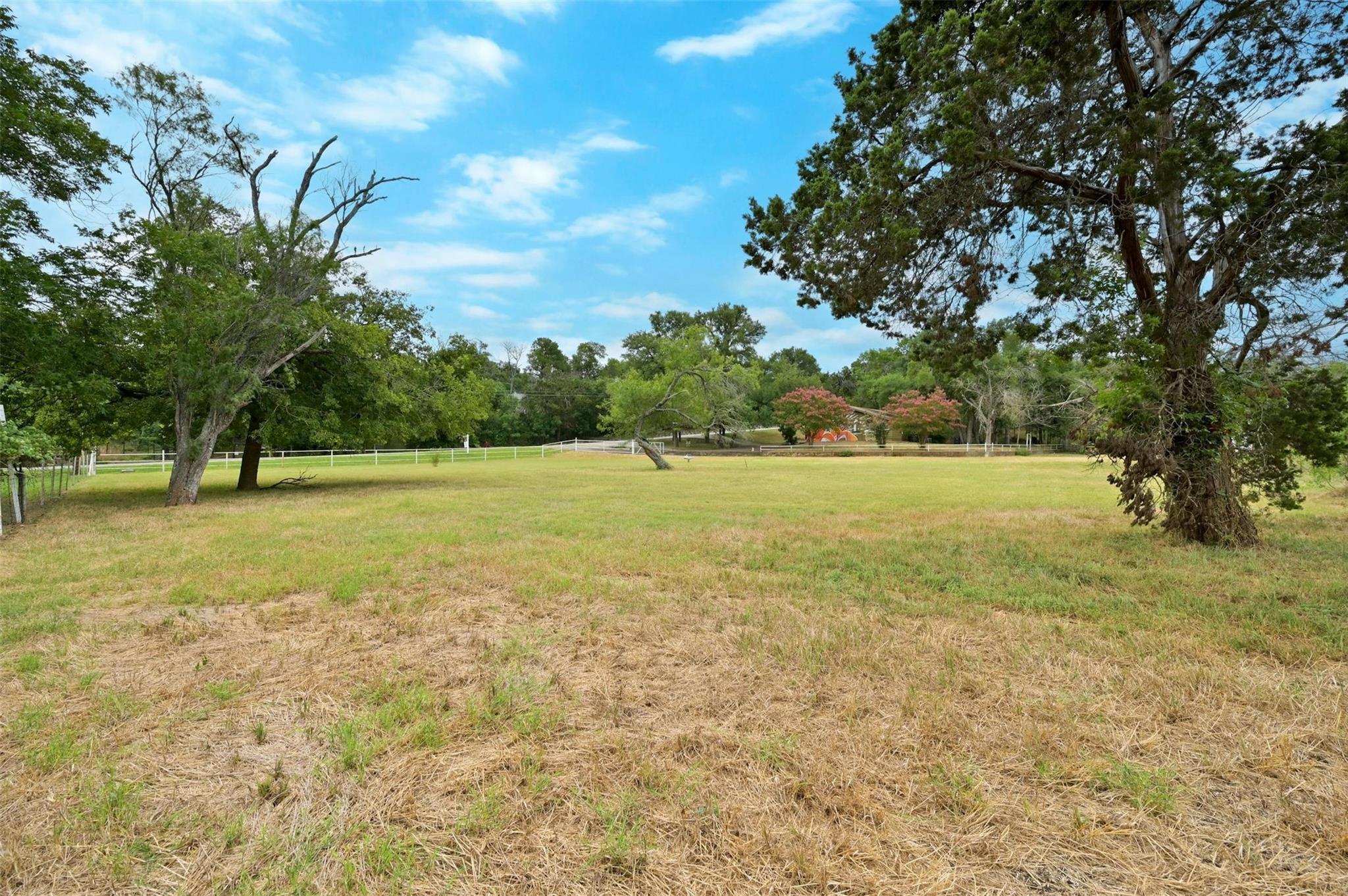 20 Pillow Rd Property Photo 14