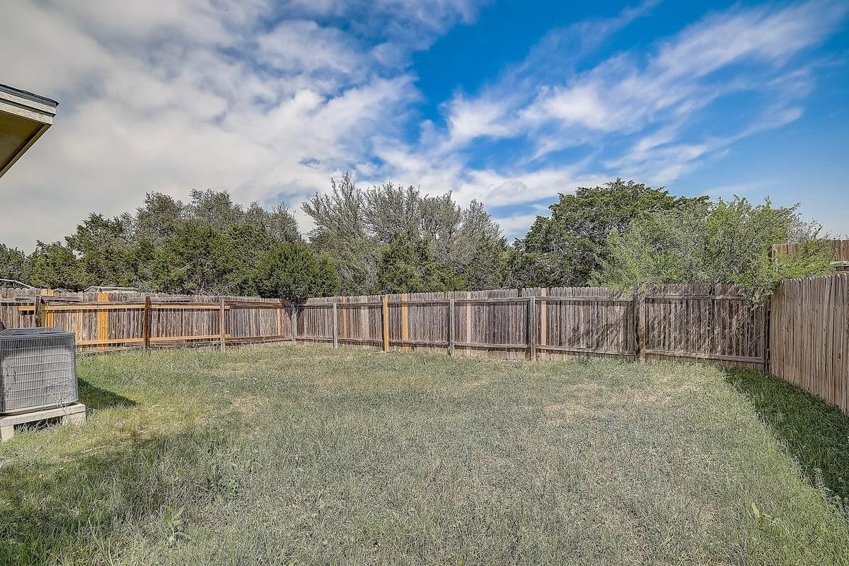 21633 Boggy Ford Rd Property Photo 35