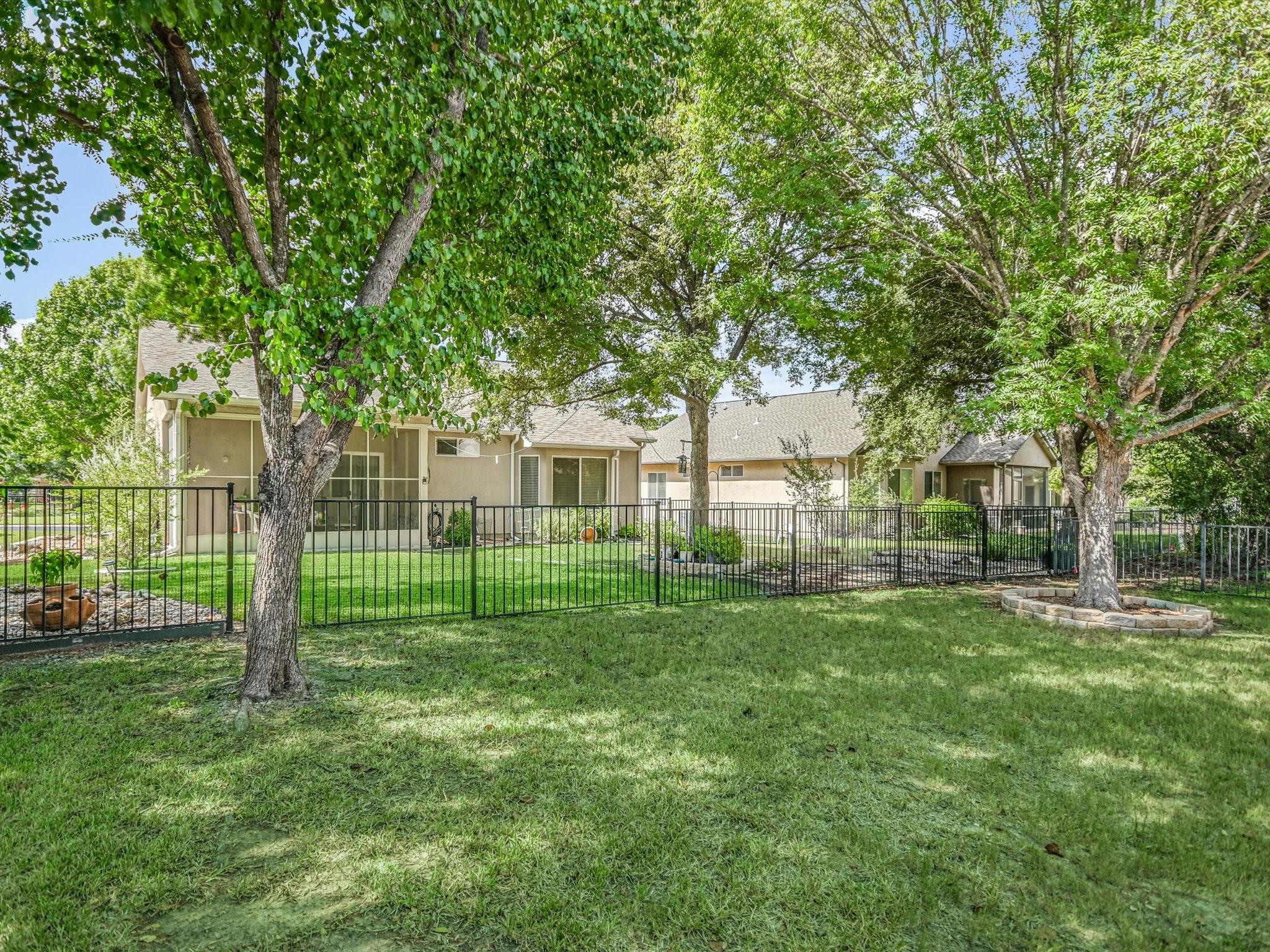 708 Texas Dr Property Photo 26