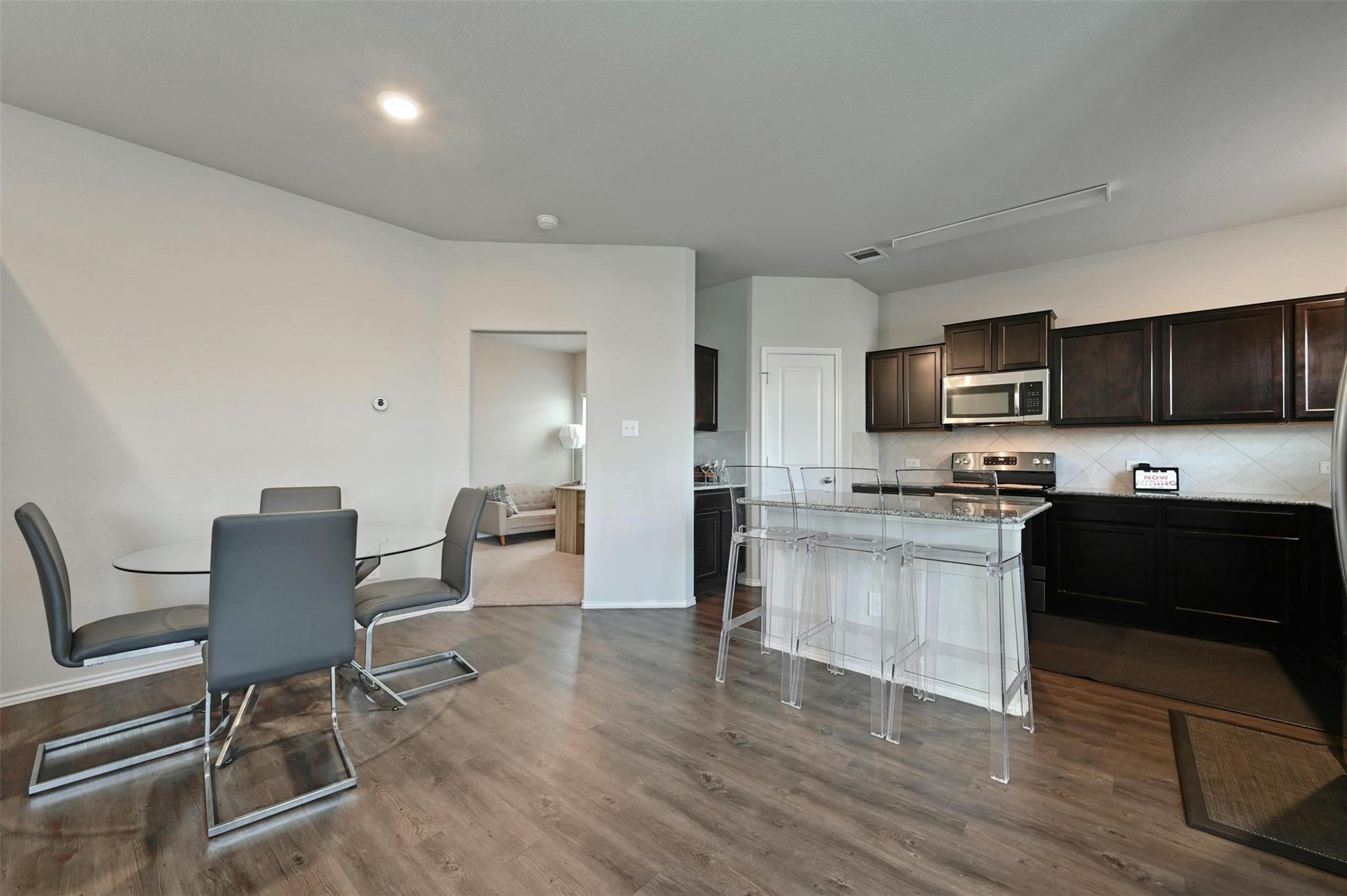 100 Comet Dr 1i Property Photo 4