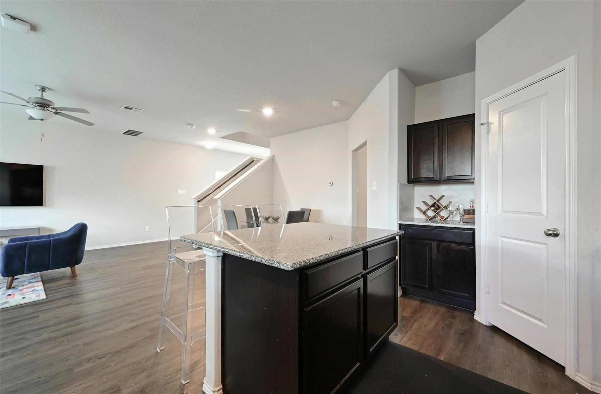 100 Comet Dr 1i Property Photo 13