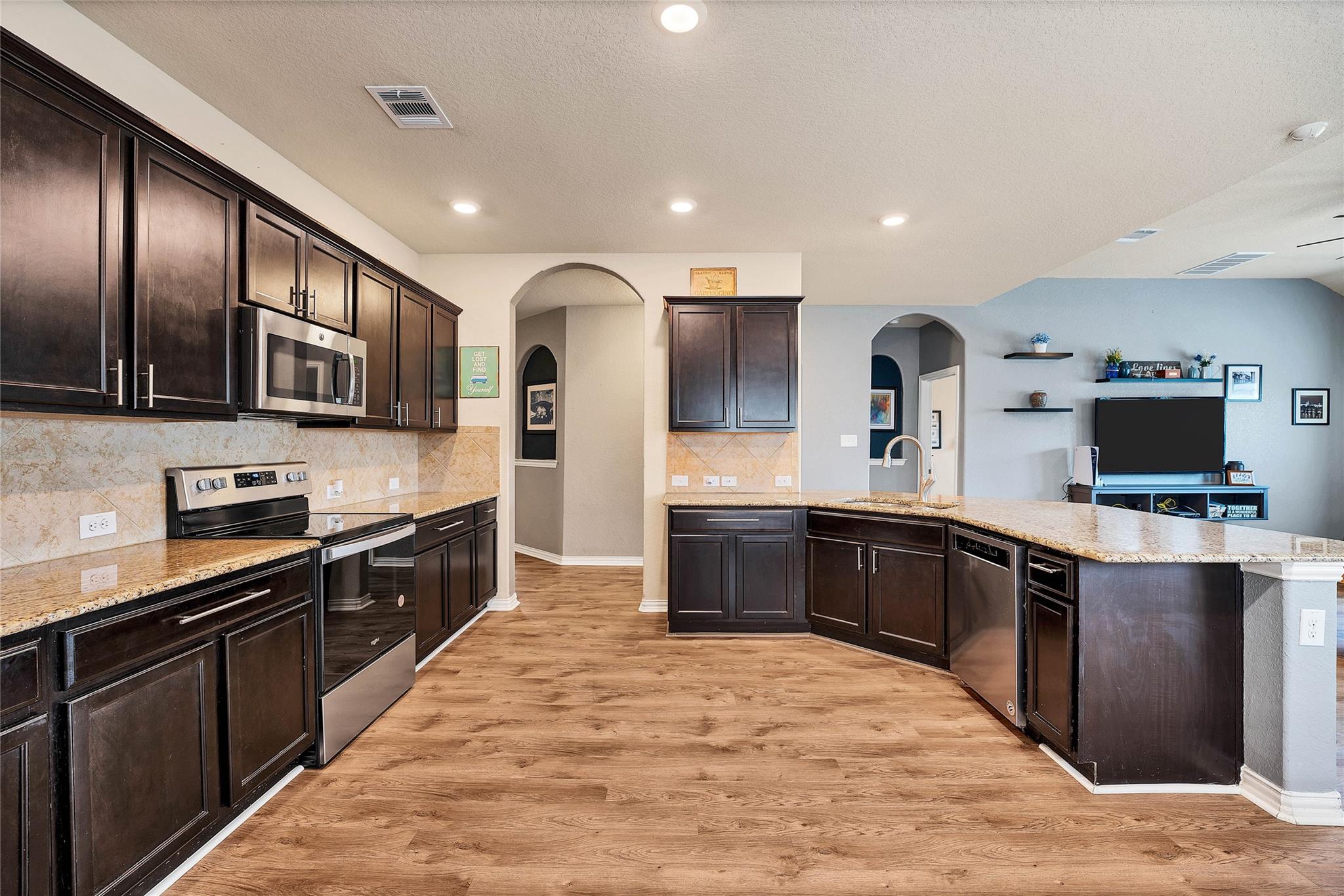 5619 Briar Knl Property Photo 10