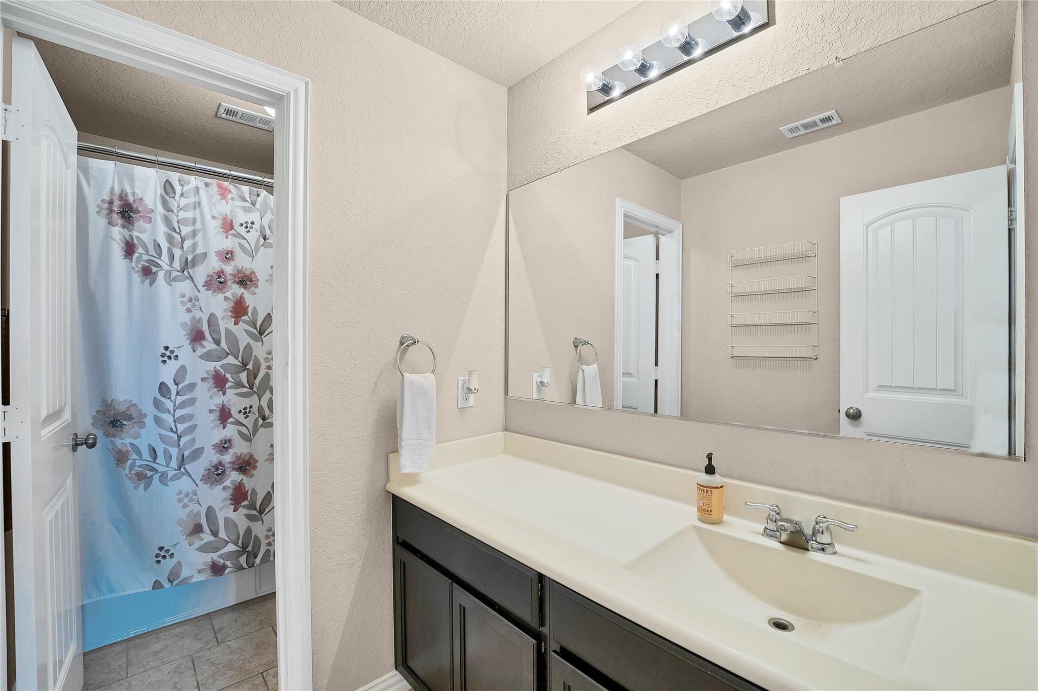 5619 Briar Knl Property Photo 24