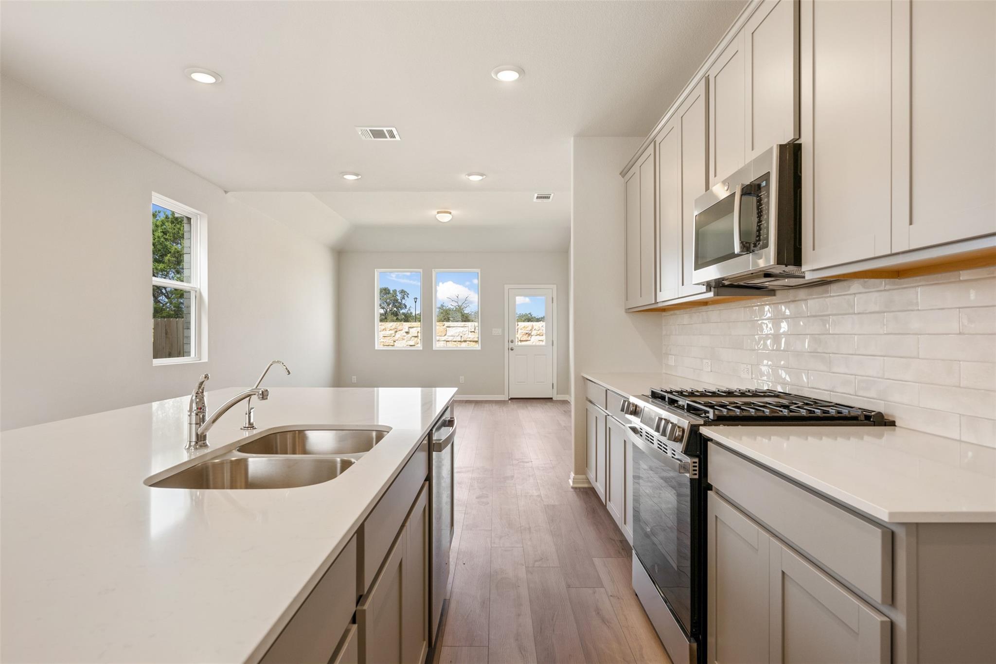420 Possumhaw Ln Property Photo 20