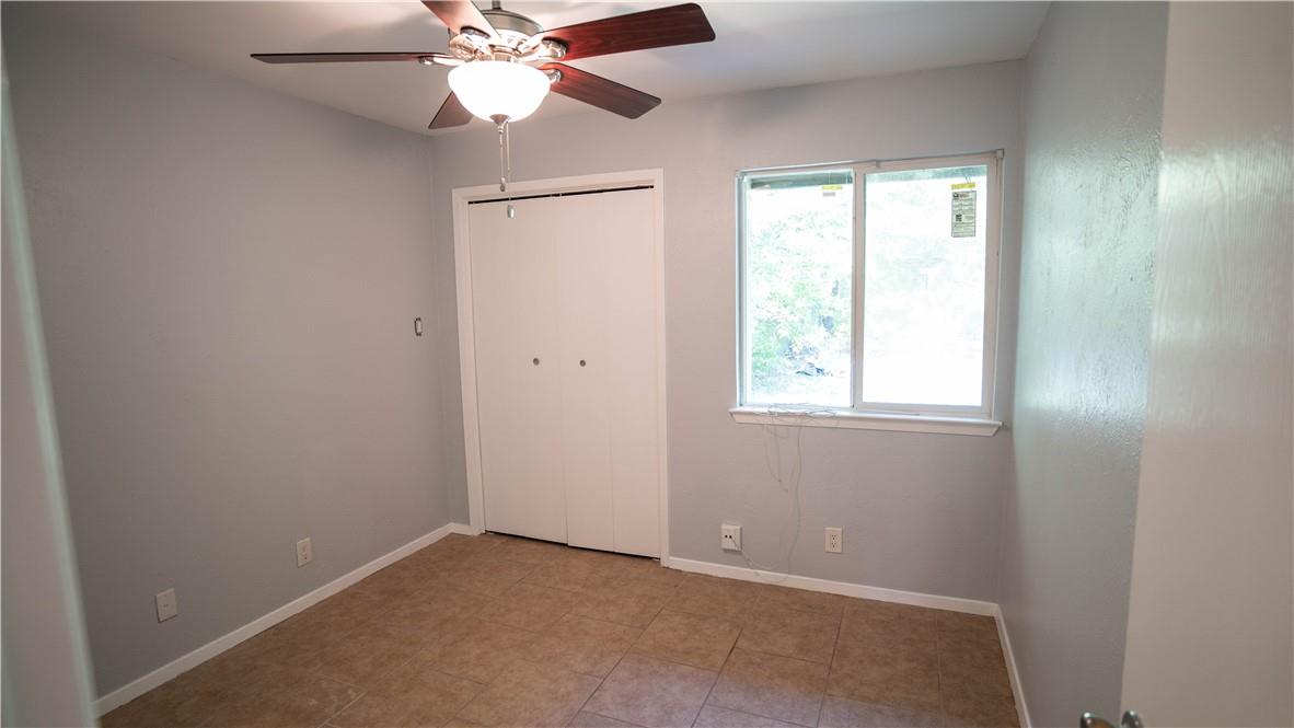 10606 Topperwein Dr B Property Photo 10