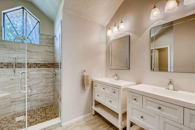2201 Warfield Way Property Photo 13