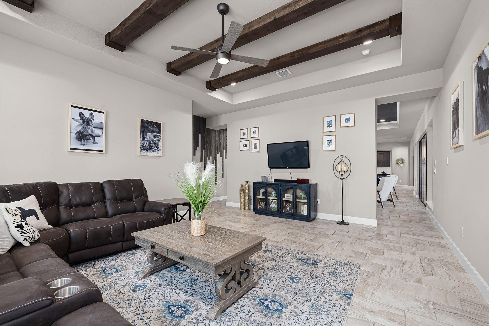 1538 Circolare Property Photo 21