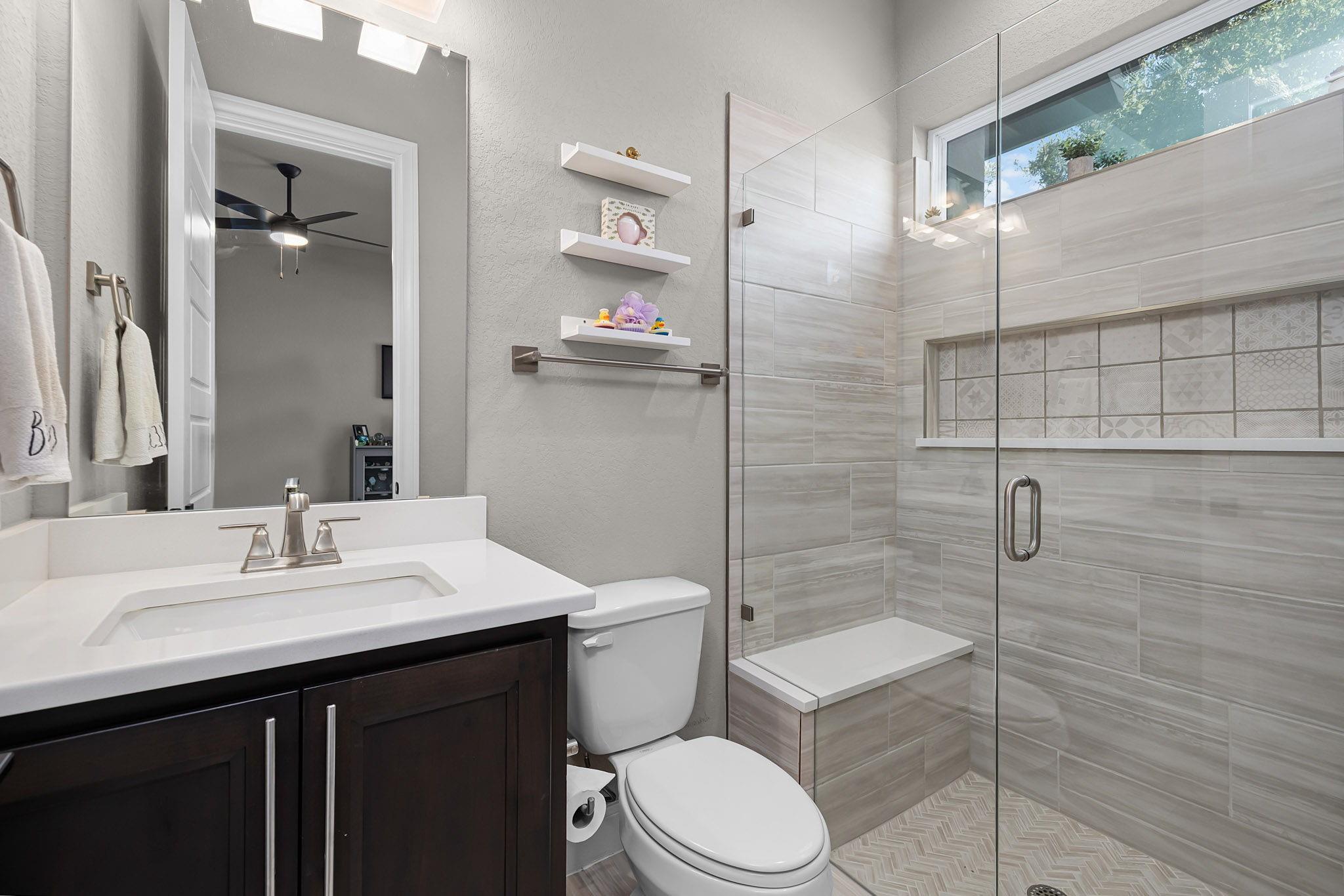 1538 Circolare Property Photo 23