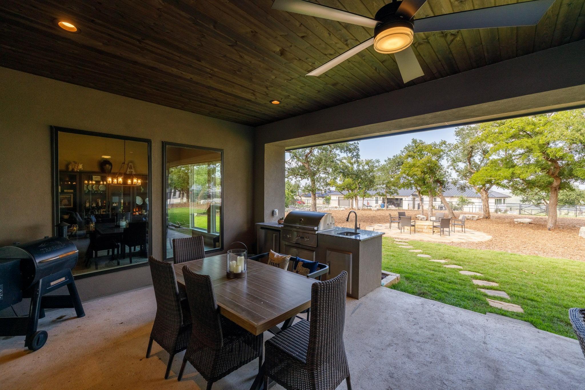 1538 Circolare Property Photo 33