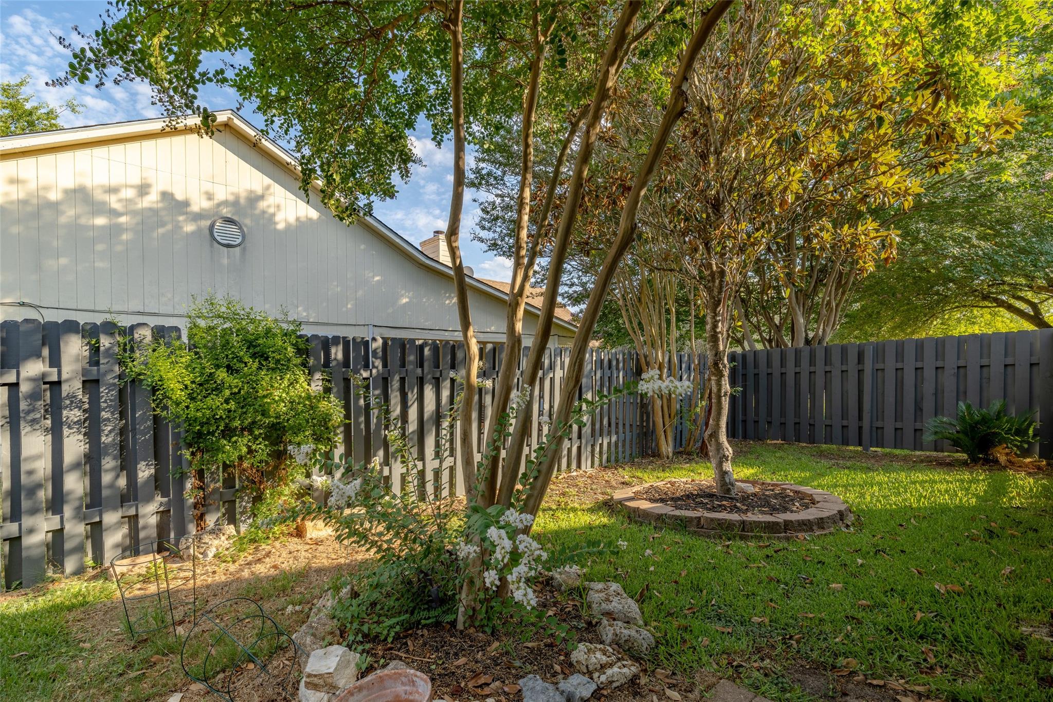 333 Fantail Loop A Property Photo 37