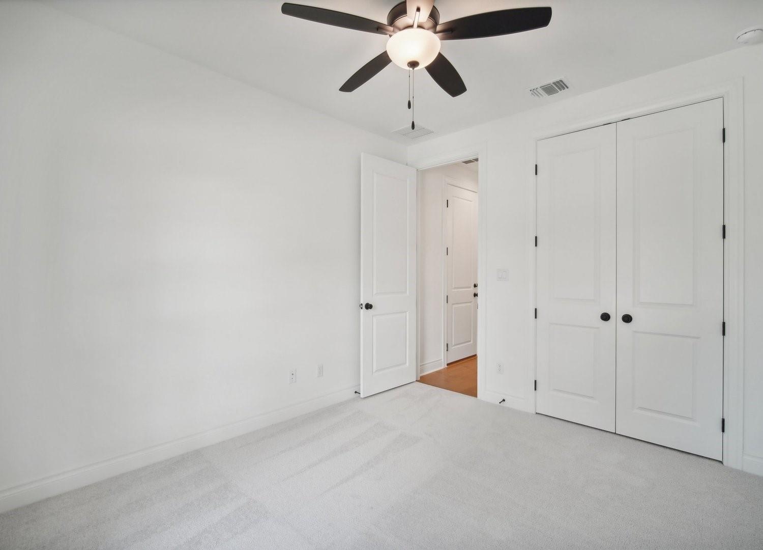 205 Fair Oaks Dr Property Photo 19
