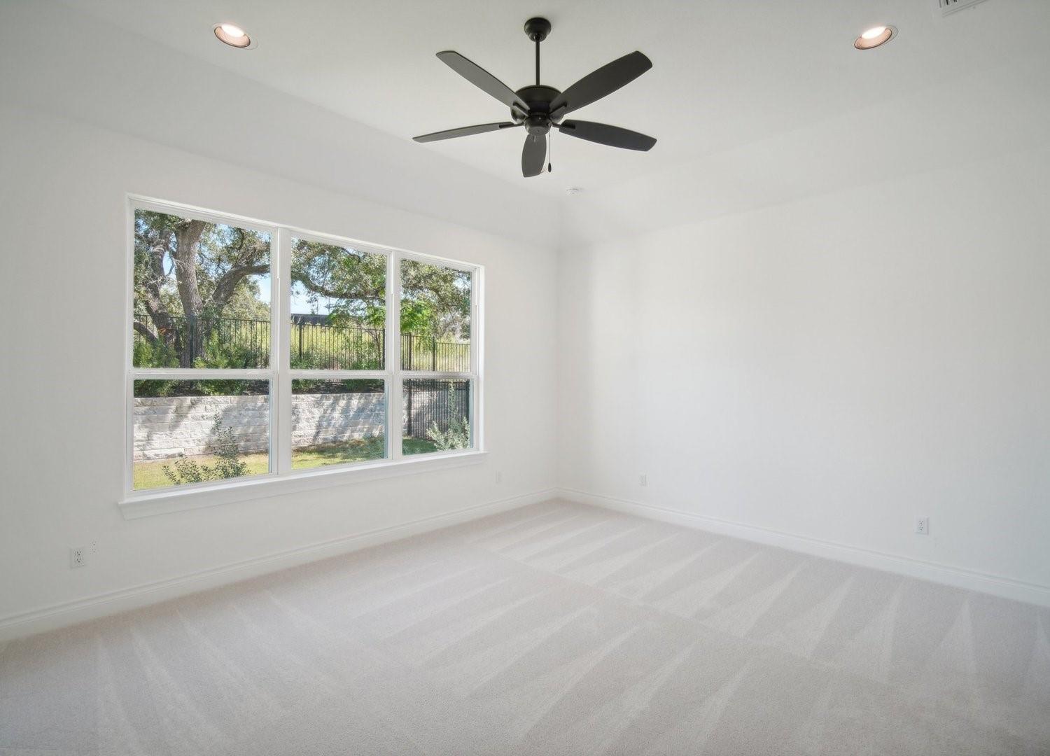 205 Fair Oaks Dr Property Photo 24