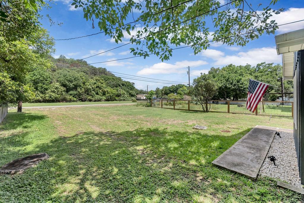 2070 Ponderosa Dr Property Photo 5