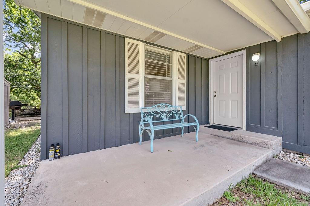 2070 Ponderosa Dr Property Photo 6