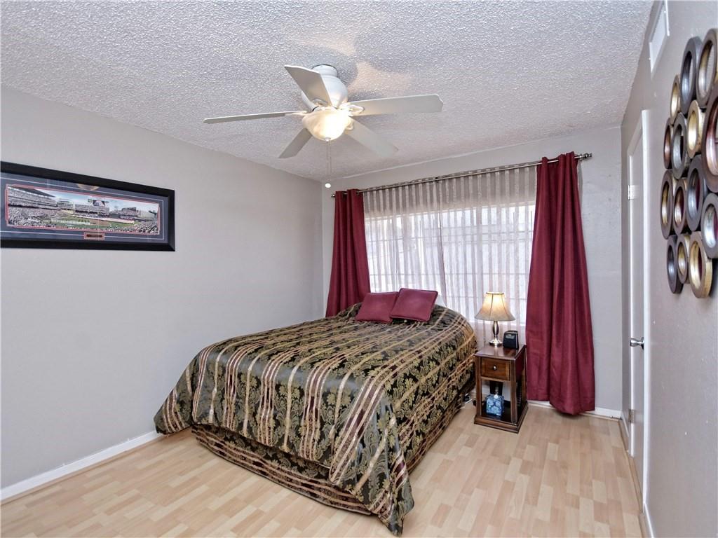 2408 Longview St 101 Property Photo 8