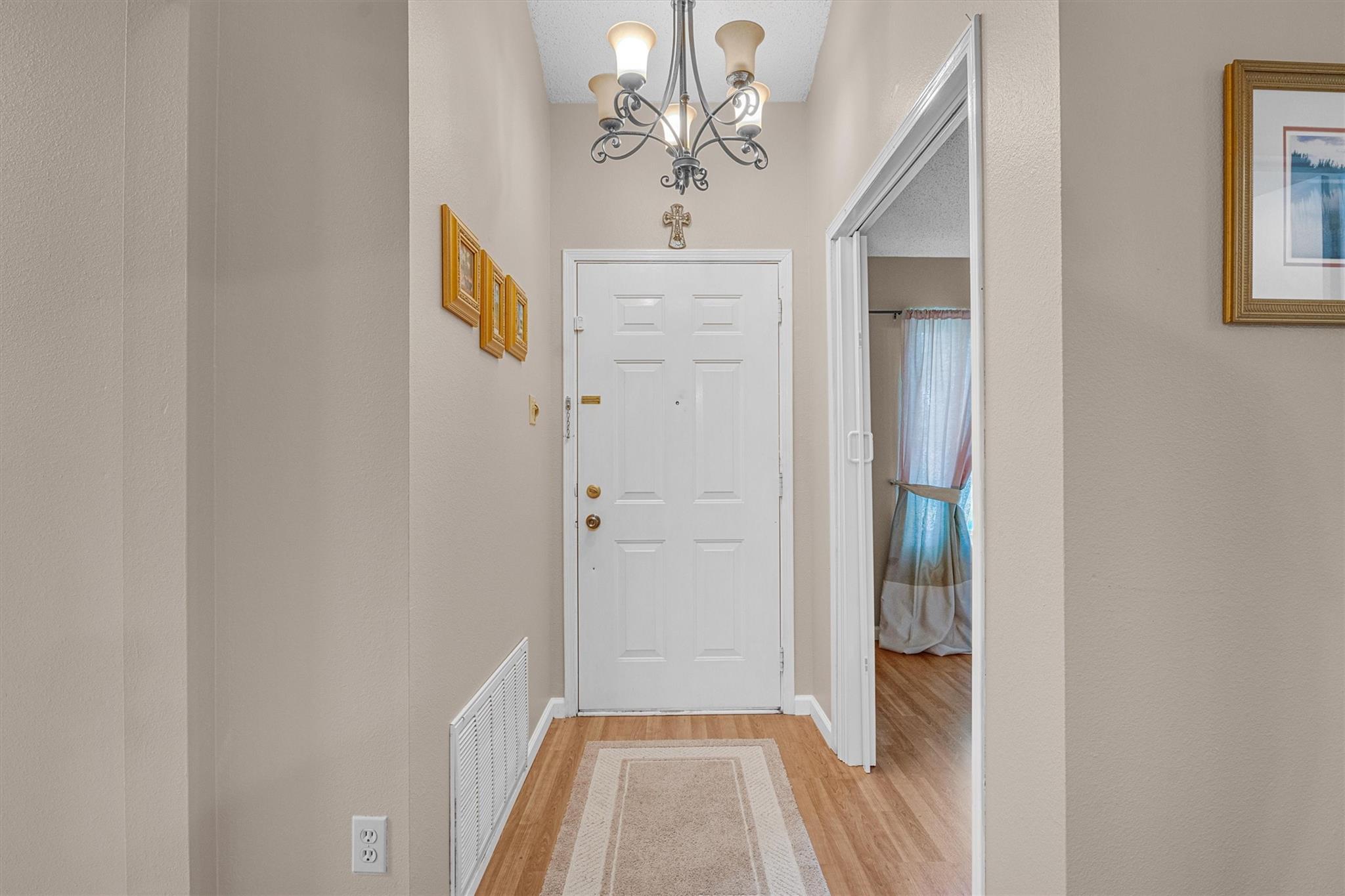 1701 Laurel Path Property Photo 7