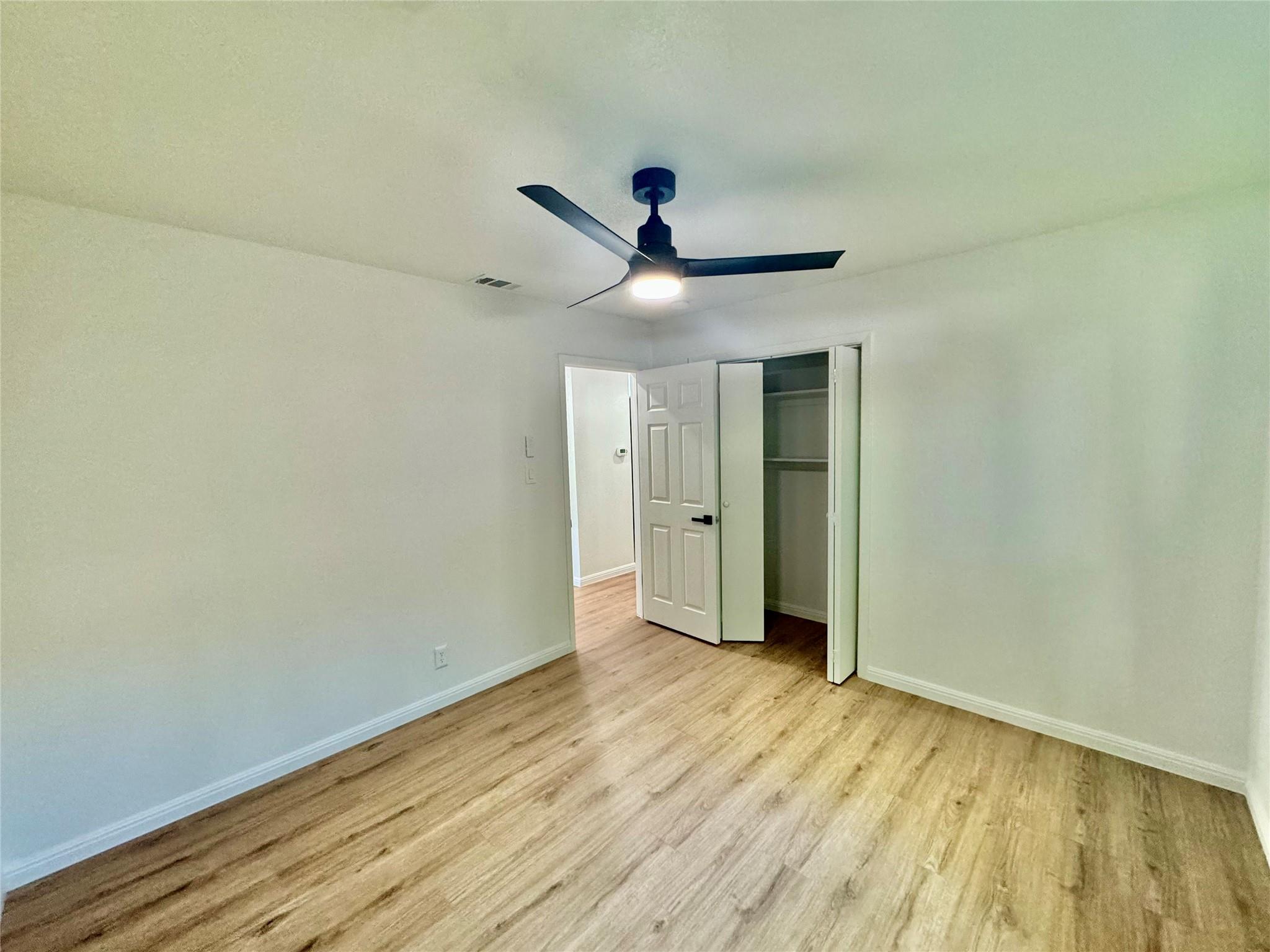 9506 Stonebridge Dr Property Photo 27