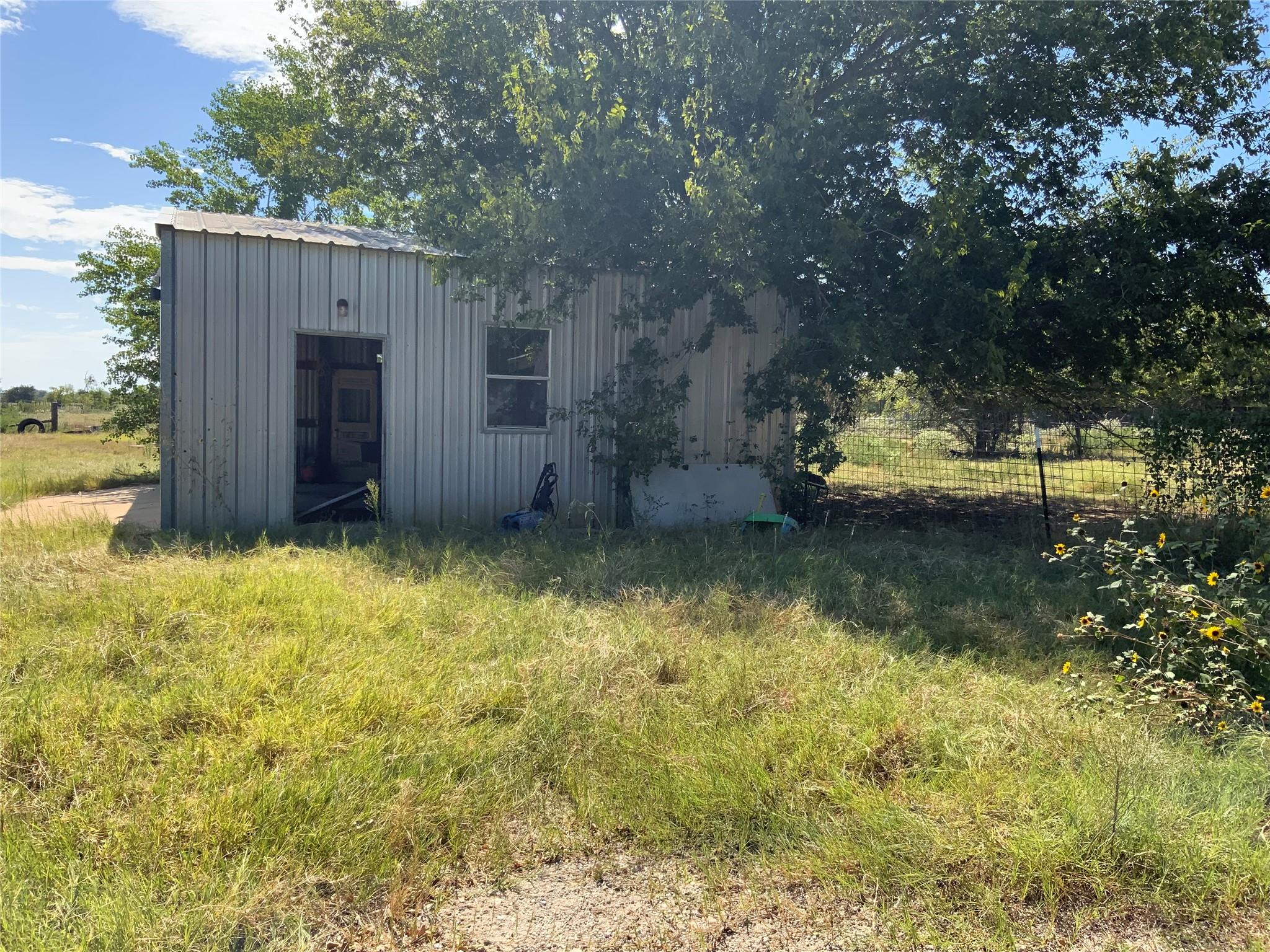 8989 Fm 141 Rd Property Photo 11
